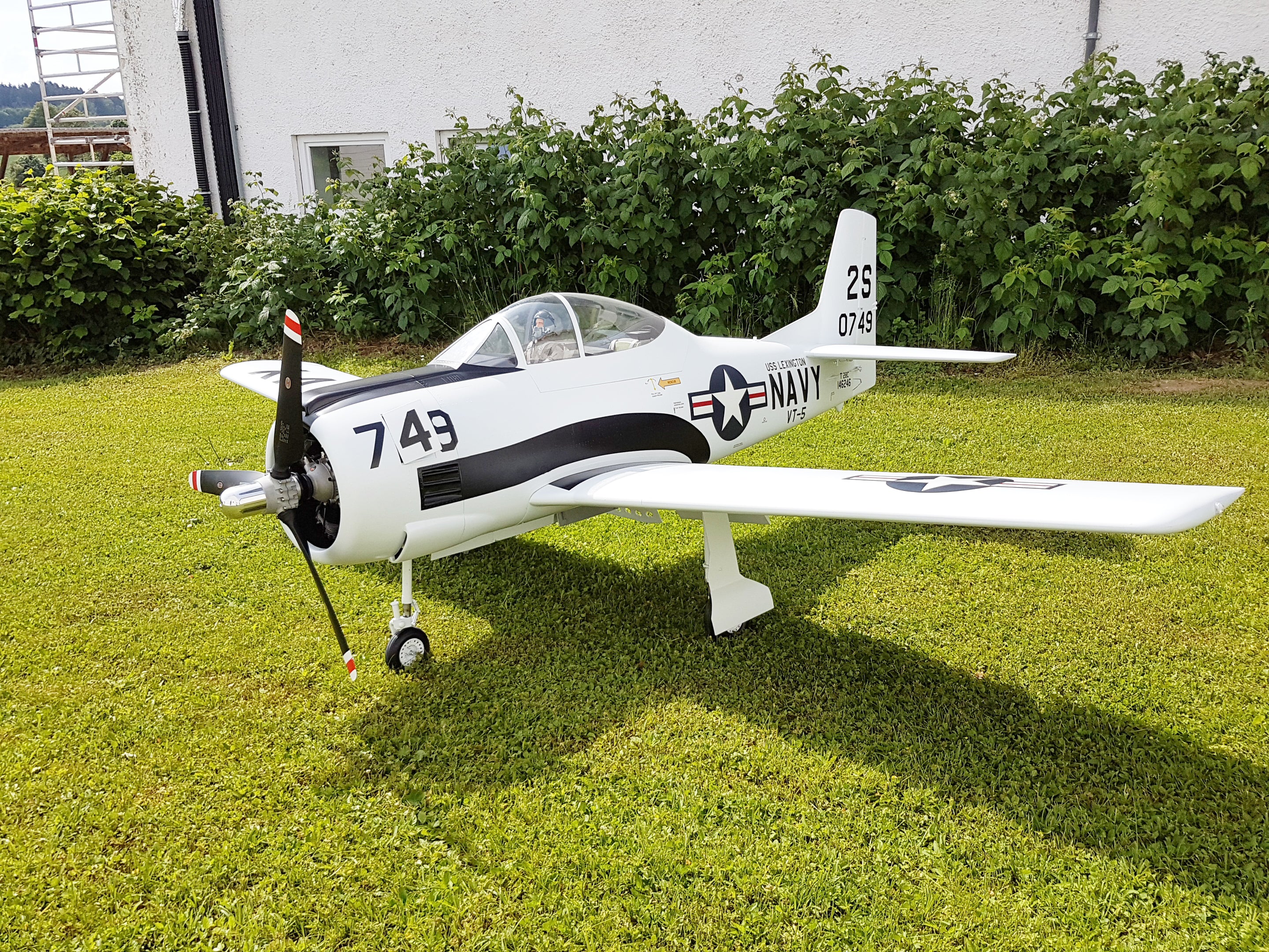 North American T-28 Trojan 1:4.5
