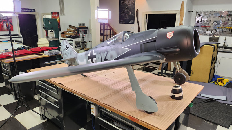 Airworld Focke Wulf FW-190A 2.84m 1:3.7 scale, ready for engine and maiden