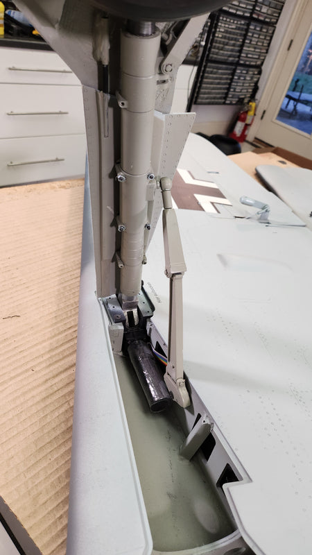 Airworld Focke Wulf FW-190A 2.84m 1:3.7 scale, ready for engine and maiden