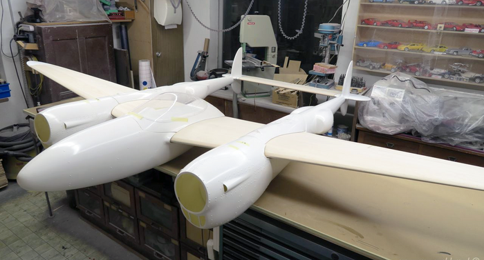BAHS P-38 1:5 kit with museum scale cockpit panel and parts