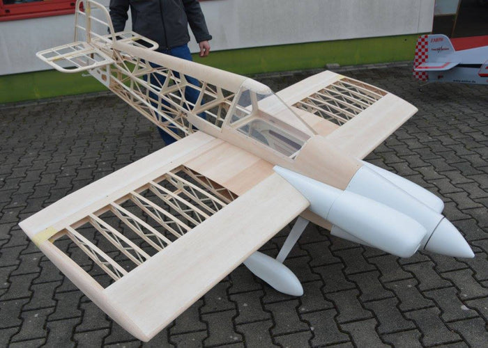 EMHW Cassutt Racer