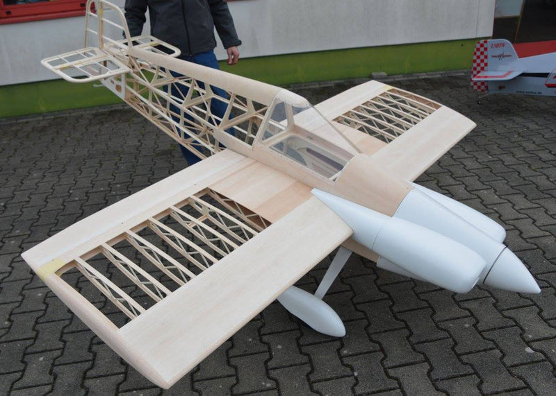 EMHW Cassutt Racer