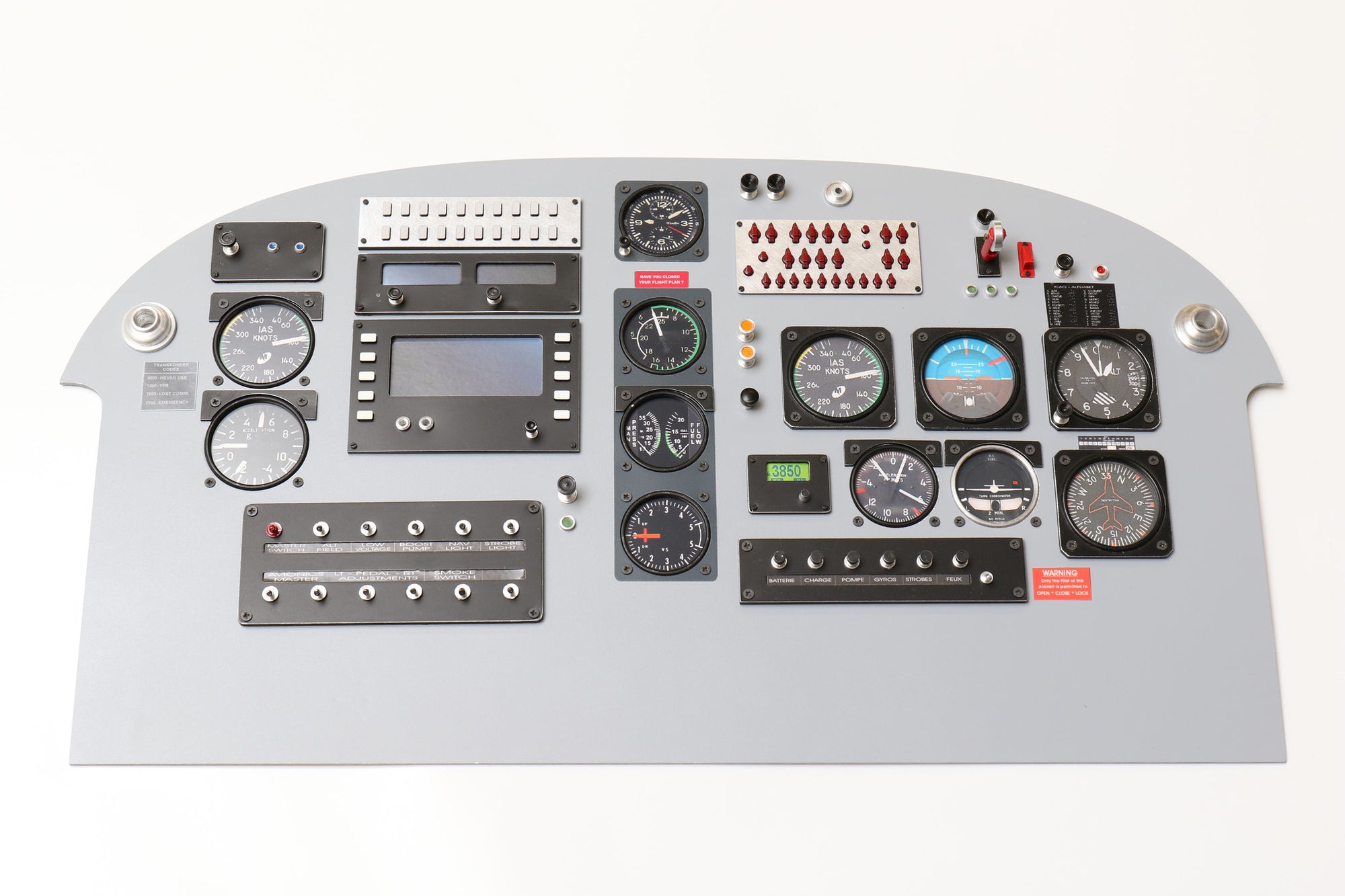 Cockpit Panels – Vogelsang Aeroscale