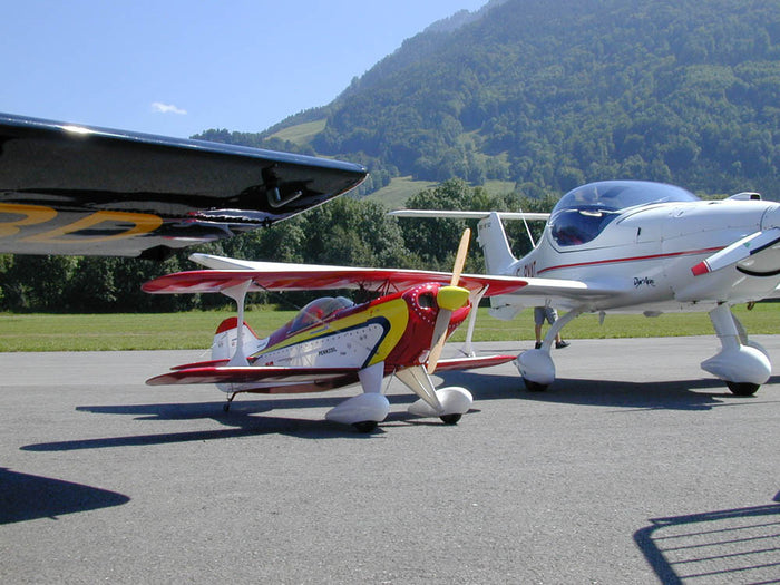 EMHW Pitts S1 3.04m