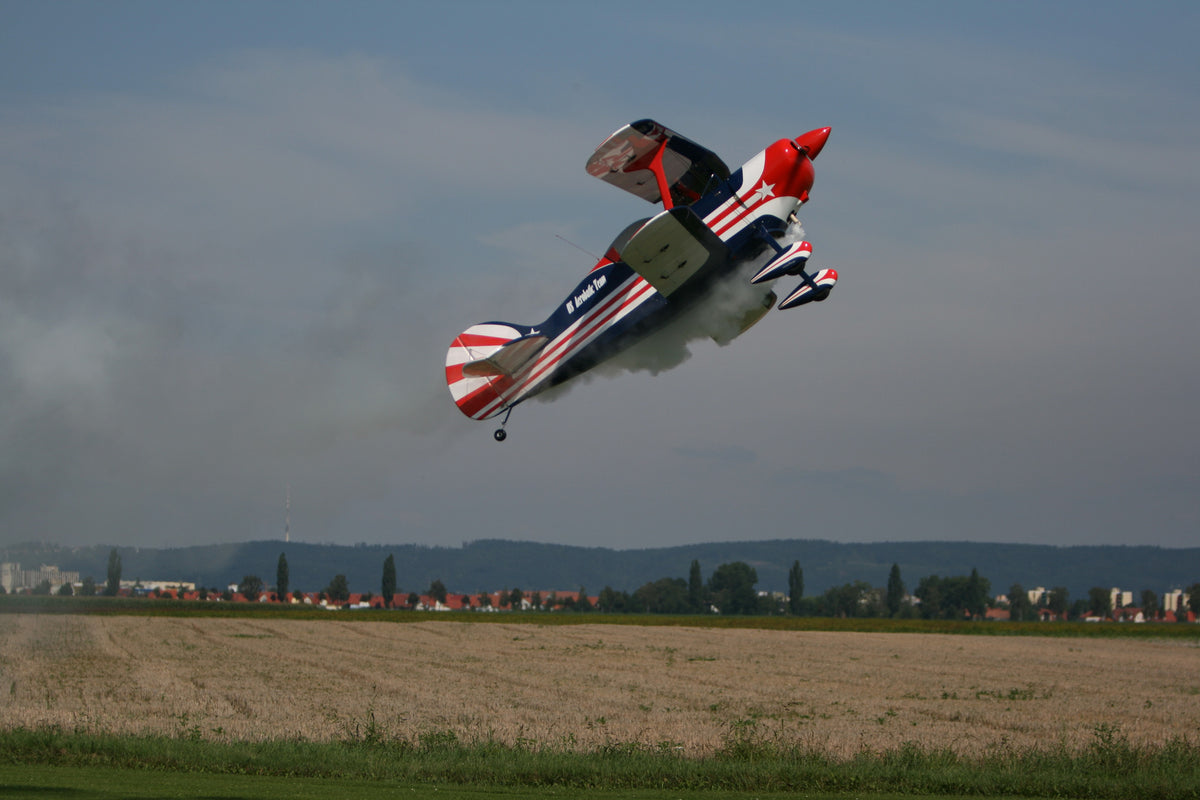 EMHW Pitts S1 3.04m