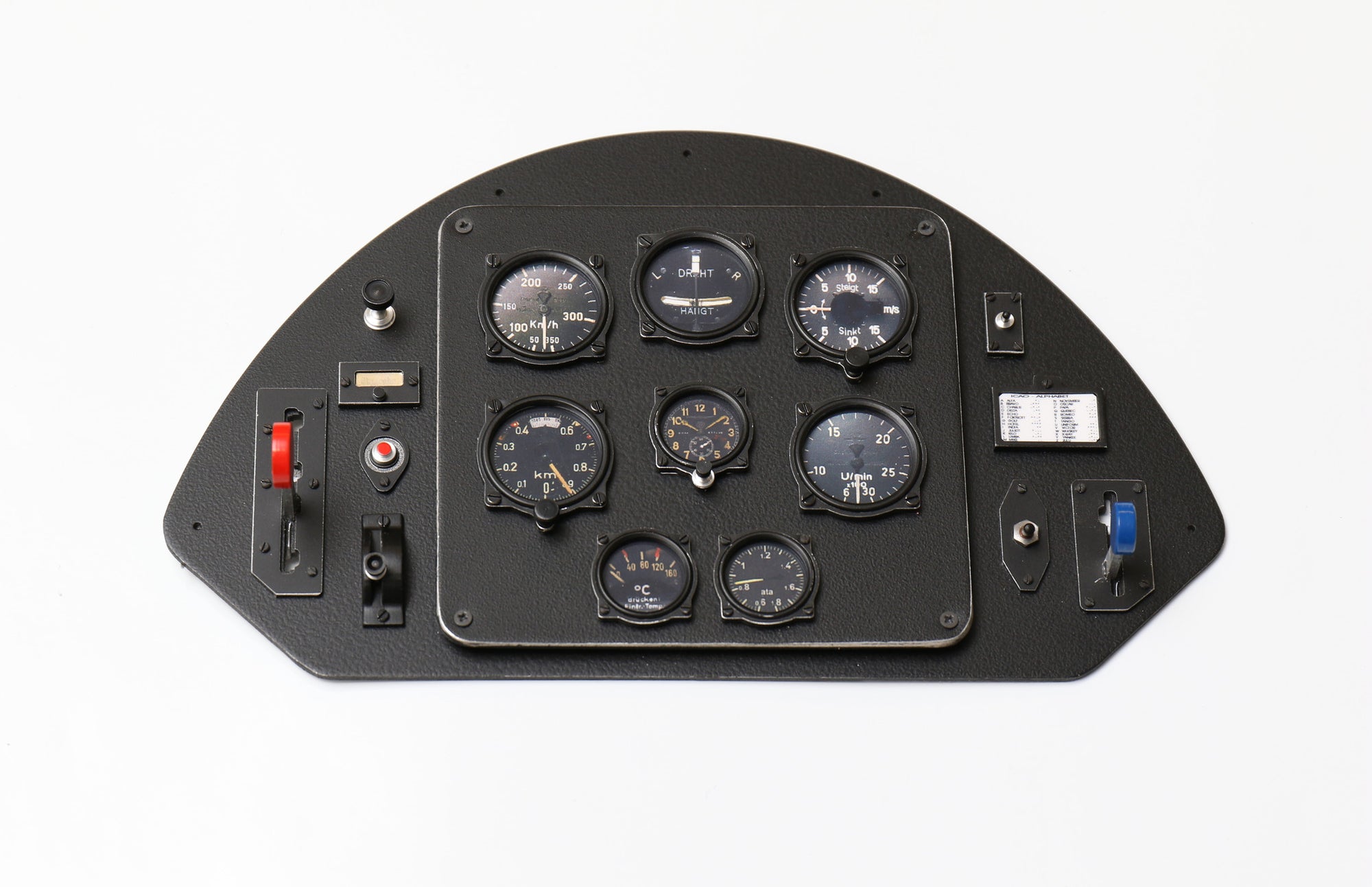 Cockpit Panels – Vogelsang Aeroscale