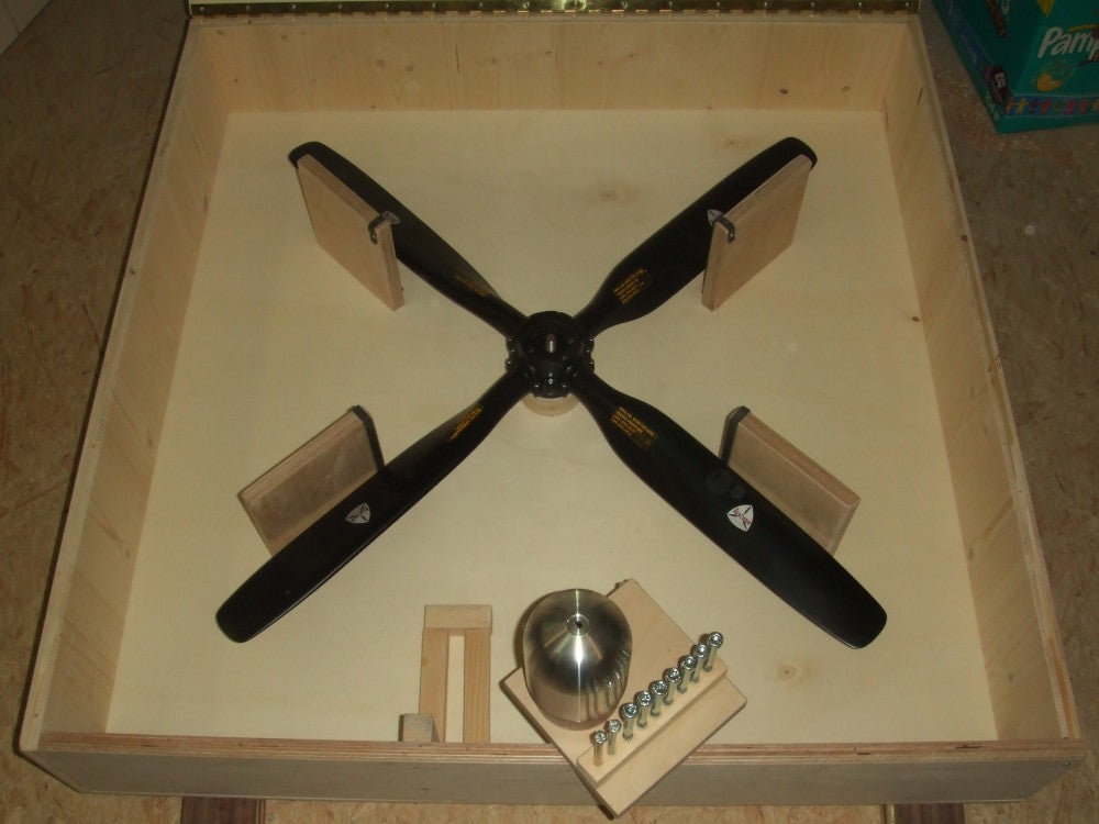 Seidel Museum Scale Flying Props