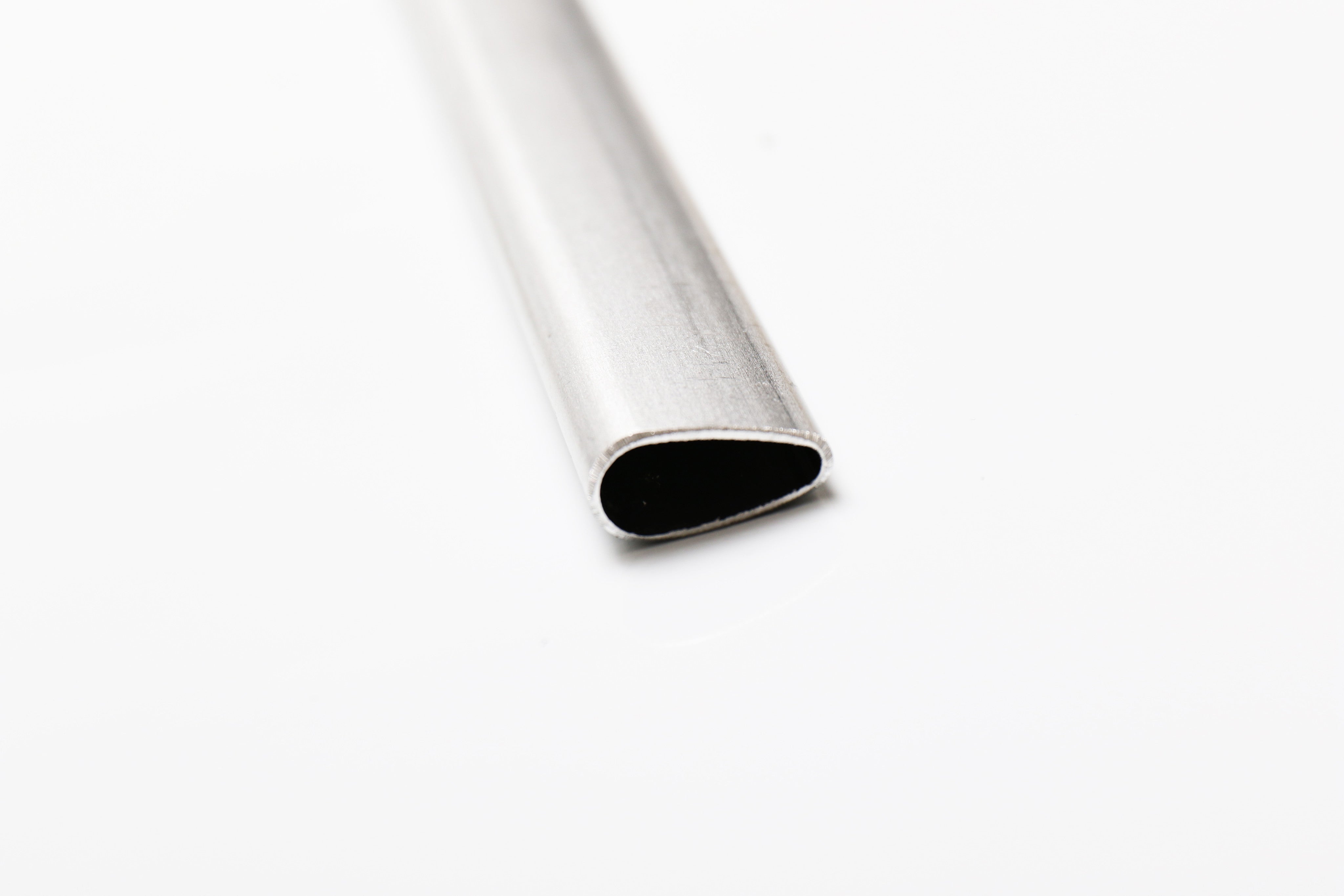 Streamline Strut with Threaded Rod Connector Set